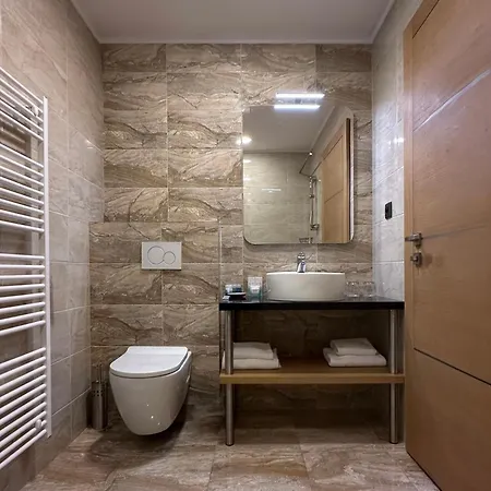 Gazda Hotel&restaurant - Self Chek-in Ξενοδοχείο