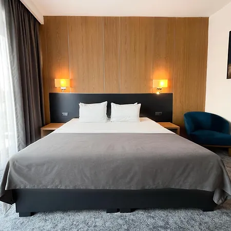 Ξενοδοχείο Gazda Hotel&restaurant - Self Chek-in 3*
