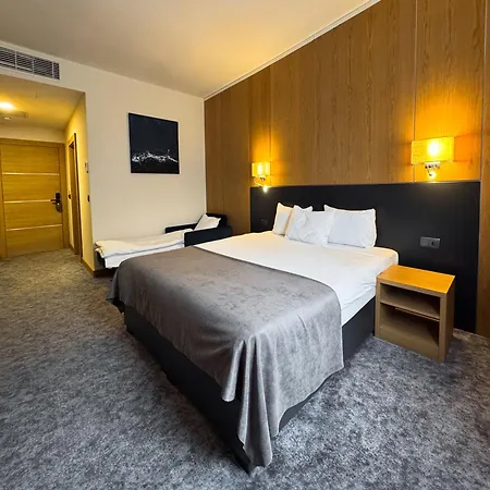 Gazda Hotel&restaurant - Self Chek-in 3* Jesenice (Pribram)