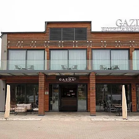 Hotel Gazda Hotel&restaurant - Self Chek-in